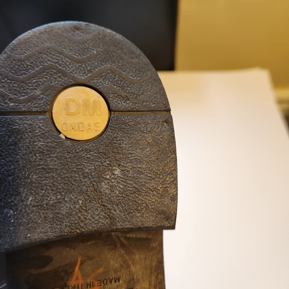 Louis Vuitton black loafers size 8.5 in VGUC - Picture 11 of 12